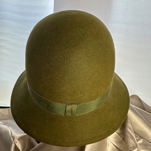 VINTAGE Yves Saint Laurent Womens Olive Green Wool Cloche Hat w/ Ribbon Band main image 7